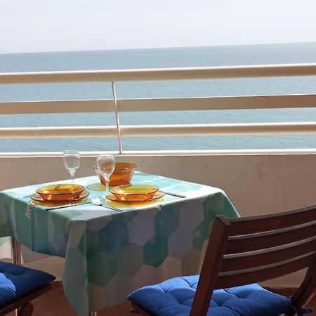 Seafront Apartment With Open-Air Heated Pool Fuengirola Bagian luar foto
