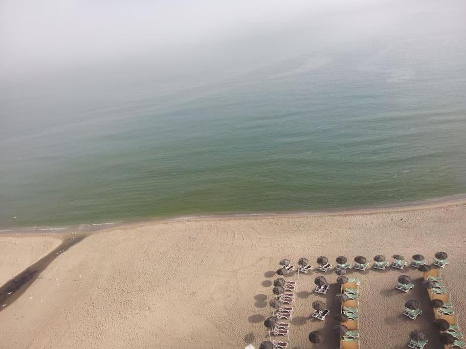 Seafront Apartment With Open-Air Heated Pool Fuengirola Bagian luar foto